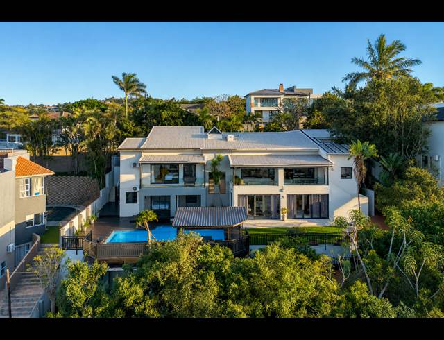 4 BEDROOM FREESTANDING FOR SALE IN BALLITO CENTRAL